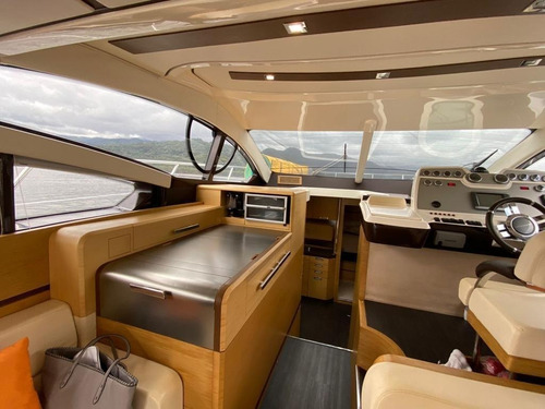 Imagem 13 de 25 de Intermarine 545 - 2011 - 2x Volvo 800 Hp - Ñ Azimut Sessa