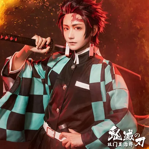 A Tanjirou Kamado Cosplay Anime Demon Slayer Cosplay