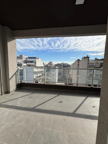 Venta 3 Ambientes Con Balcón Terraza Almagro