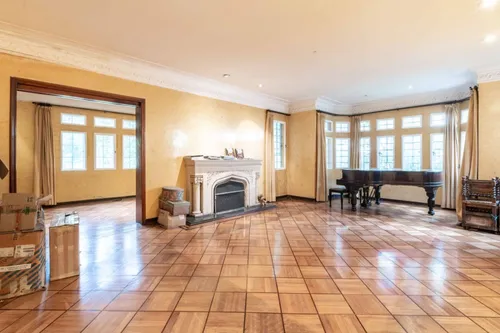 Casa En Arriendo/venta En La Macarena. Cod A8366