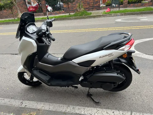 Yamaha N-max Connect 2023