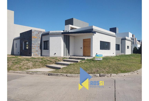 Imagen 1 de 30 de Vendo Casa En Verandas Siete Soles Con Vista A Espacio Verde 3 Dorm Escritorio