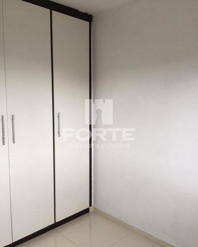 Imagem 18 de 20 de Vendo Apartamento Em Ótima Localização Com 3 Dormitorios E 1 Suite, Vaga Coberta E Fixa, Com Toda Infra Estrutura E Área De Lazer Completa. - Ap00032 - 69216719