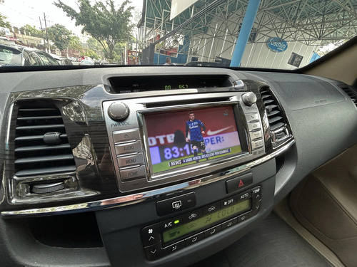 Toyota Hilux SW4 3.0 Srv 5l 4x4 Aut. 5p