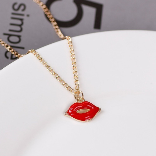 Collar De Labios Besos Novia Mujer Dama Dije