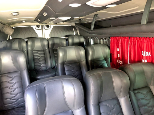 Imagem 6 de 15 de Renault Master Van 16 Lugares 2018
