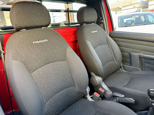 Fiat Strada Strada Freedom 1.4 Flex 8V CS