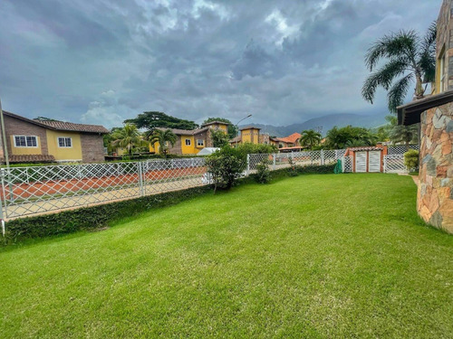 Imagen 4 de 19 de Re/max. Iris Hernandez. Vende Casa (400/380m2). Villas San Diego. San Diego. Codigo 450899