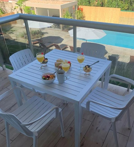 Imagen 14 de 23 de Divino Apartamento En Playa Mansa De 2 Dormitorios Para Alquilar - Solo Febrero