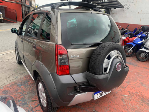 Imagem 14 de 15 de Fiat Idea 2009 1.8 Adventure Locker Flex 5p