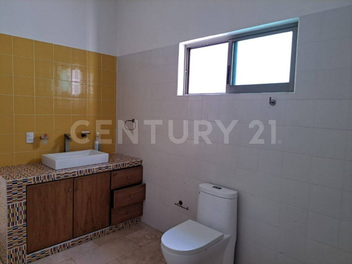 Casa En Venta En Hacienda Real (cantera)
