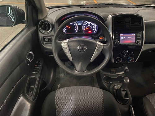 Imagen 9 de 14 de Nissan Versa 2017 4p Advance L4/1.6 Man