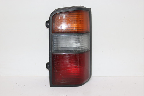 Farol Trasero Derecho Mitsubishi L300 1999 Fat 981