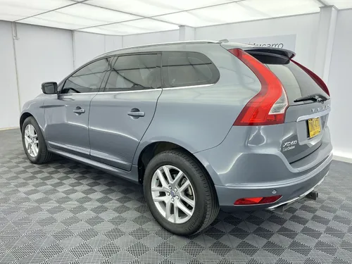 Volvo XC60 2.0 T5 Awd Summum