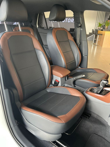 Volkswagen T-Cross 1.0 200 TSI TOTAL FLEX COMFORTLINE AUTOMÁTICO