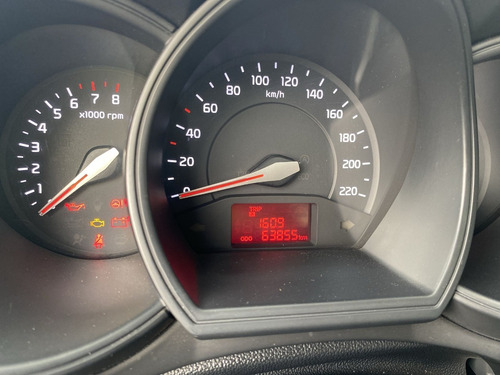 Imagen 10 de 20 de Kia Rio Spice Ub Ex 2015