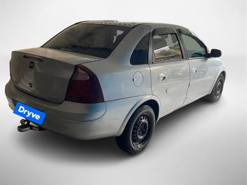Imagem 6 de 13 de Chevrolet Corsa Sedã Premium 1.4 8v Flex