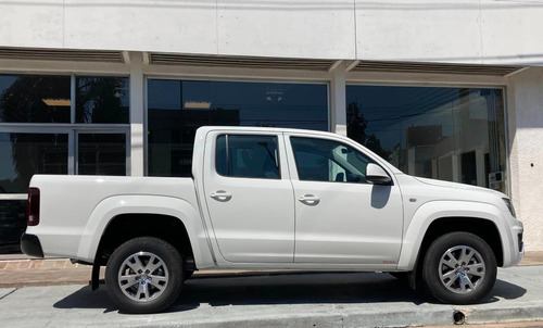 Imagen 3 de 15 de Volkswagen Amarok D/cabina V-6 Comfortline 4x4 0km My2023