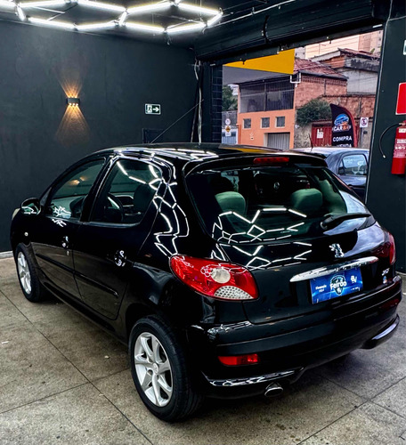 Peugeot 207 1.4 Xr Flex 5p