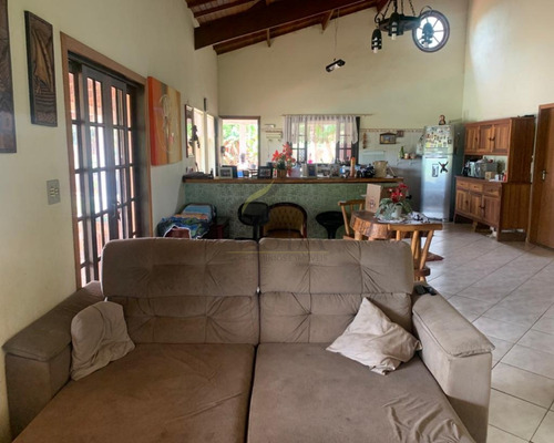 Imagem 7 de 30 de Chácara A Venda Na Estrada Para Itatiba, Bairro Biriça Do Campinho Em Bragança Paulista, Apenas 12 Km Do Centro Da Cidade. Casa Com 3 Dormitórios, 2 S - Ch00050 - 68960716