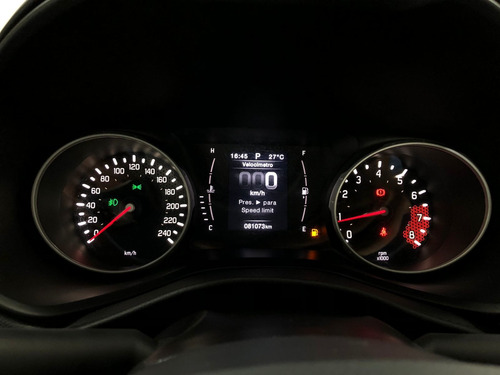 Imagem 7 de 14 de Fiat Toro Endurance 1.8 At6 Flex (aut)