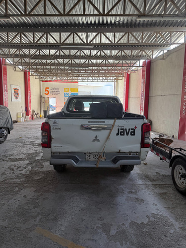 Mitsubishi L200 2.5 Di-d Cabina Doble 4x4 Mt