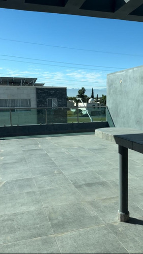 Casa En Venta En Privadas De Rinconada