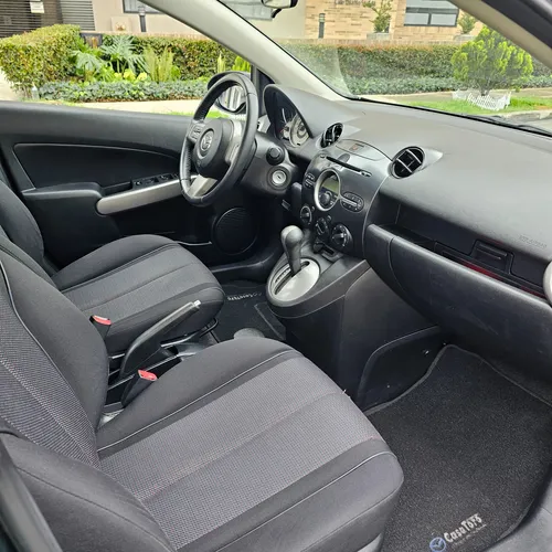 Mazda 2 Mazda 2 sedan automático