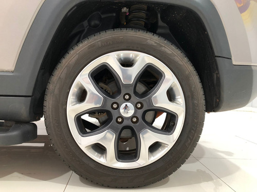 Imagem 10 de 14 de Jeep Compass 2.0 Tdi Longitude 4wd (aut)