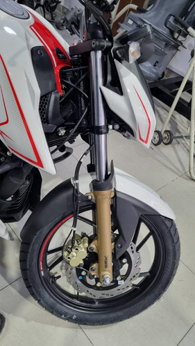 Tvs Rtr 200 4v Naked Carburada Prendario 0 Porciento!!