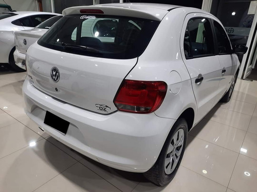 Imagen 4 de 10 de Volkswagen Gol Trend 2015 1.6 Pack I 101cv