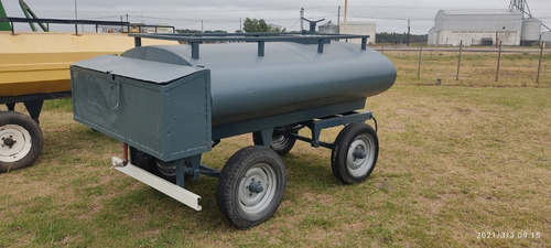 Acoplado Tanque Aiello, De 2200lts,baulera,p-gas Oil,m-bueno