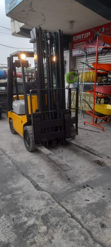 Imagen 2 de 4 de Montacarga Datsun Coio 2425v Amarillo 2.27 Toneladas