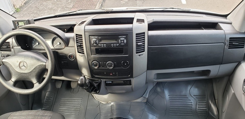 Mercedes-benz Sprinter Van 2.2 Cdi 415 Luxo Teto Alto 5p