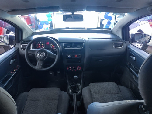 Imagem 11 de 15 de Volkswagen Fox 1.0 Tec (flex) 4p