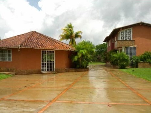Imagen 2 de 14 de Se Vende Bella Parcela Y Casa Con Piscina En Safari Country Club.