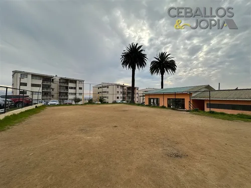 Departamento En Venta De 3 Dorm. En Villa Alemana