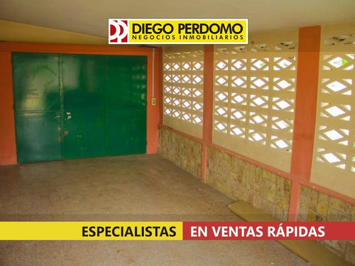 Imagen 3 de 16 de Casa Con 3 Dormitorios En Venta. Playa Pascual
