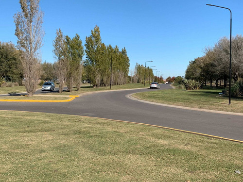 San Sebastian- Area Vii- Lote Interno N° 79- 870m2