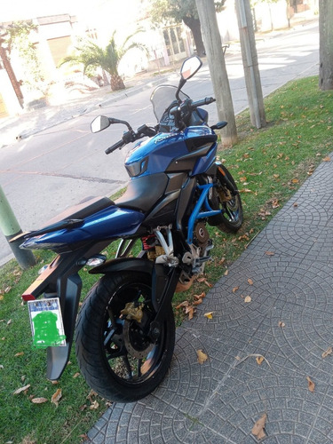 Rouser As200