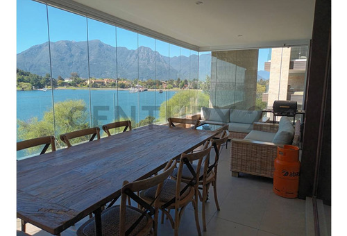 Departamento De Ensueño En Frente Al Lago, Pucón
