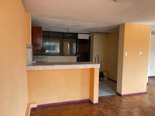 Imagen 10 de 20 de De Oportunidad Vendo Departamento, Cerca Al Quicentro Sur