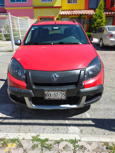 Imagen 3 de 9 de Renault Stepway Dynamique 2015 94,000 Km Rojo 5 Puertas