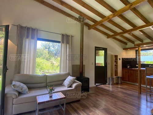 Turístico Cabaña En Venta En Villa Lago Meliquina, San Martin De Los Andes, Patagonia