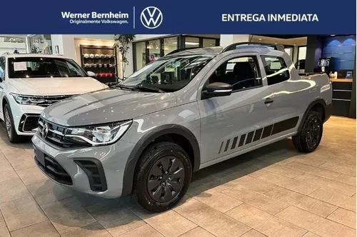 File:Volkswagen Saveiro Cross Doble Cabina Mk6 in Uruguay - front