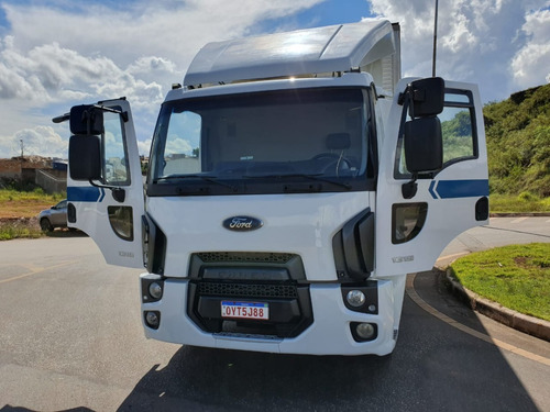 Ford Cargo 1319 Ano 2014/2014 Baú Plataforma Hidráulica