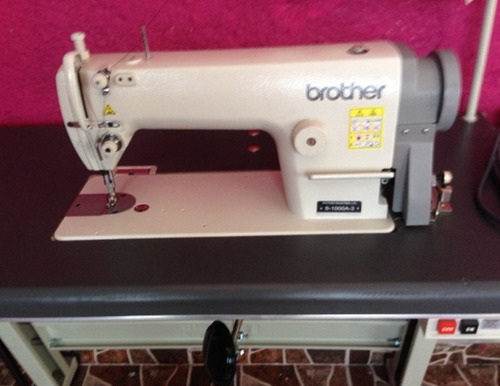 Imagen 1 de 6 de Maquina De Costura Brother Recta Ha-412 Semi Nueva