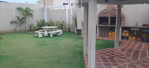 Imagen 7 de 18 de Cv-944 Zona Norte Townhouse En Residencias Las Islas Las Aves