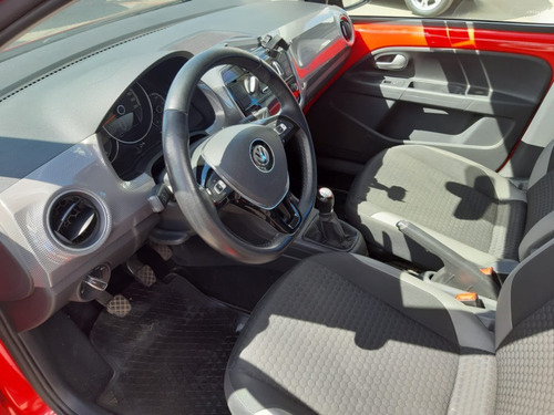 Volkswagen Up Cross 2017 Usado #7