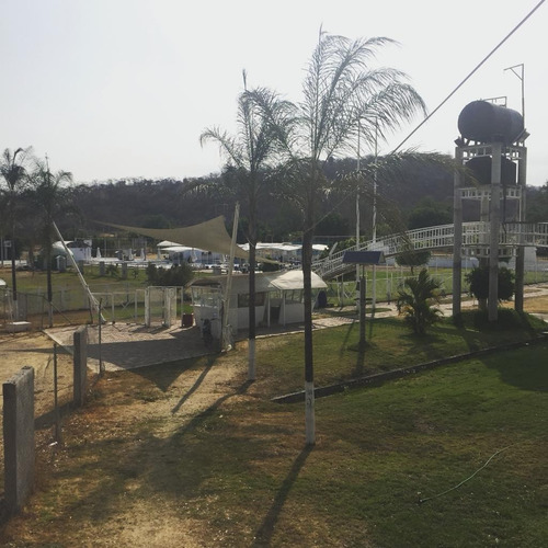 Club Deportivo Al Lado De Laguna Epatlán A 17 Km De Izúcar De Matamoros